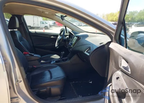 2017 Chevrolet Cruze Premier Auto из США, поврежденный, VIN 1G1BF5SM3H7143055